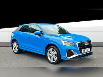 Audi - Q2