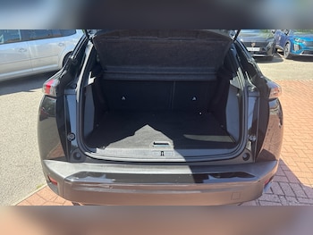 Used Peugeot 2008 2023 for sale - 78992373: Photo