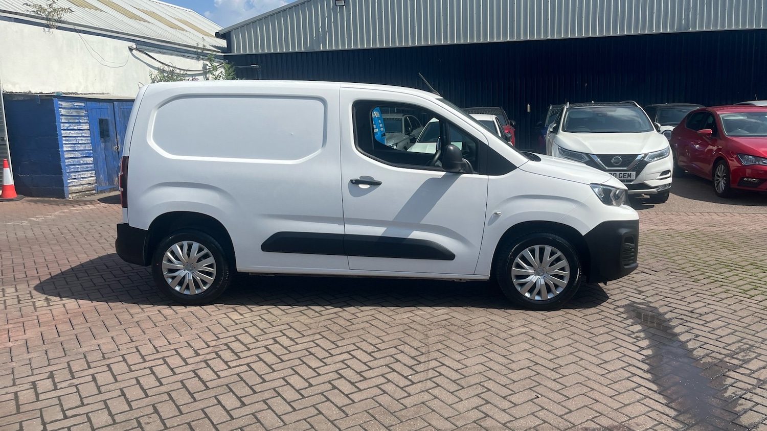 Vehicle 28