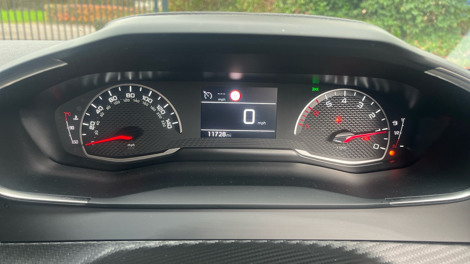 Used Peugeot 2008 2022 for sale - 77502548: Photo 18