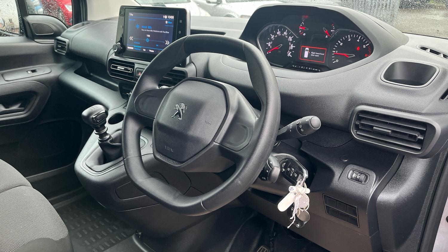 Used Peugeot Partner 2023 for sale - 76707659: Photo 11