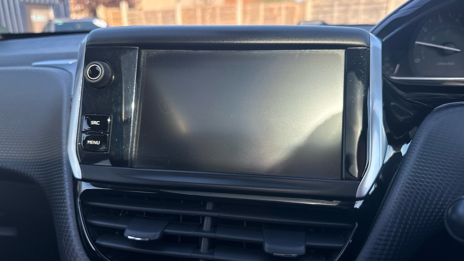 Used Peugeot 2008 2019 for sale - 76384885: Photo 12