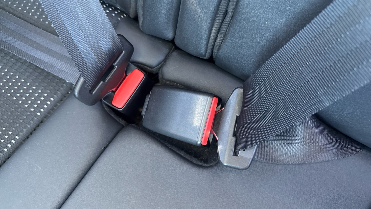 Used Peugeot 2008 2019 for sale - 76384885: Photo 17