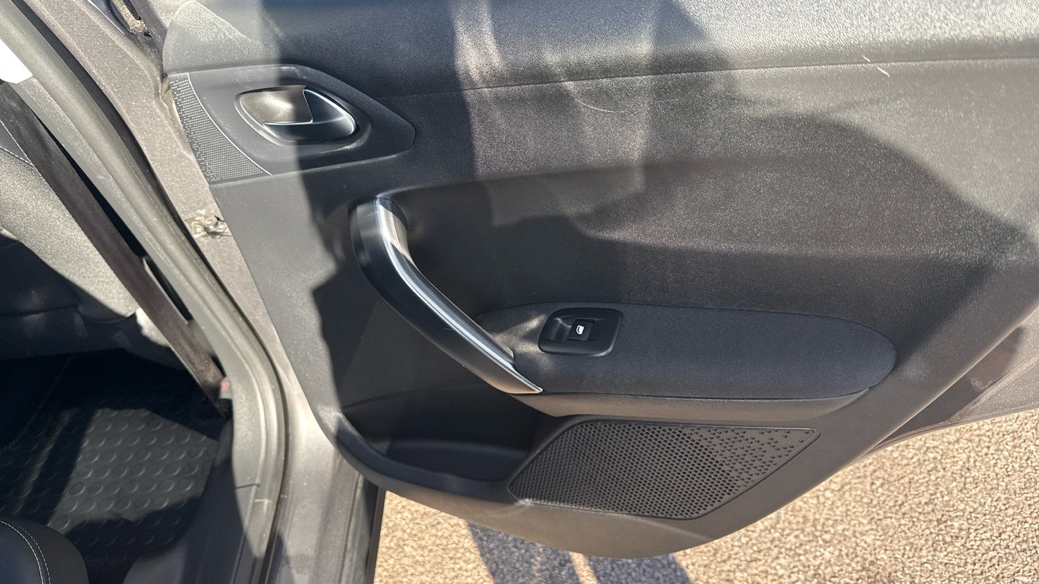 Used Peugeot 2008 2019 for sale - 76384885: Photo 25