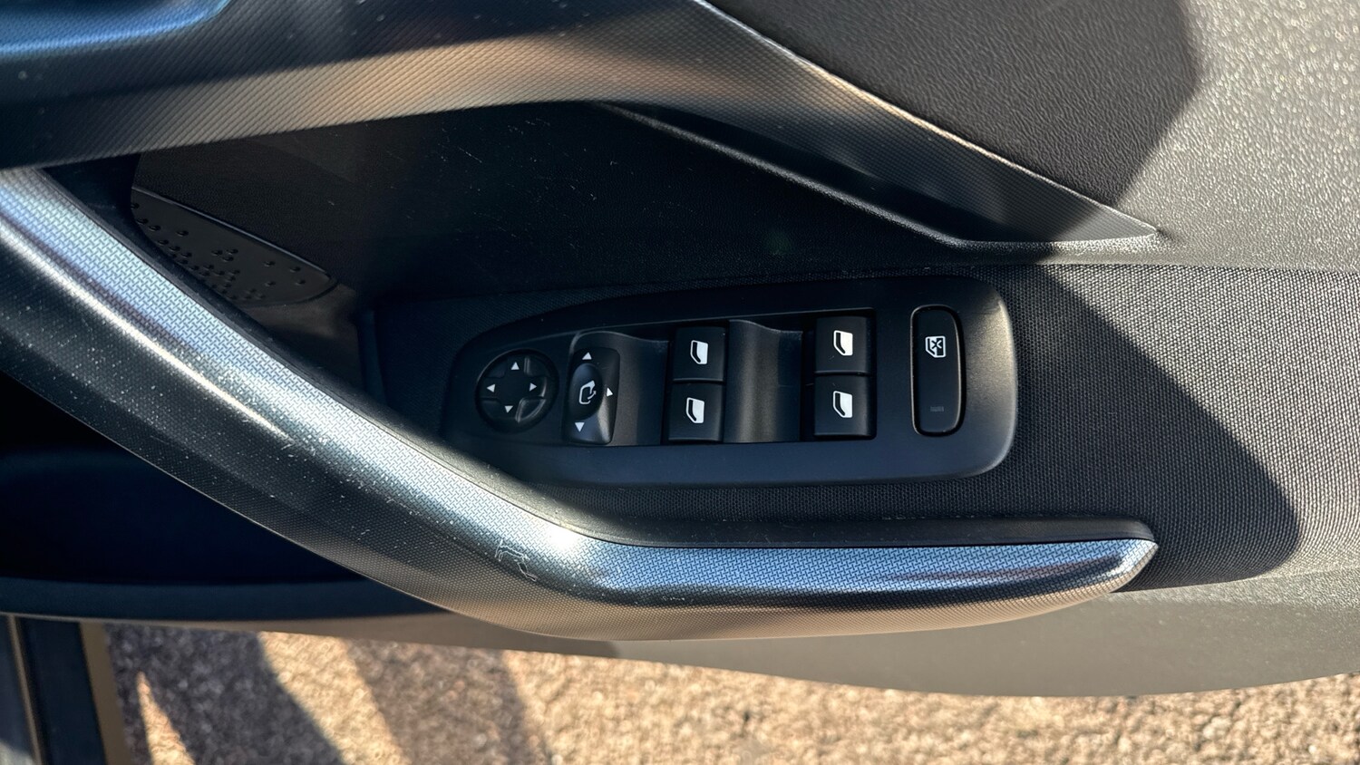 Used Peugeot 2008 2019 for sale - 76384885: Photo 26