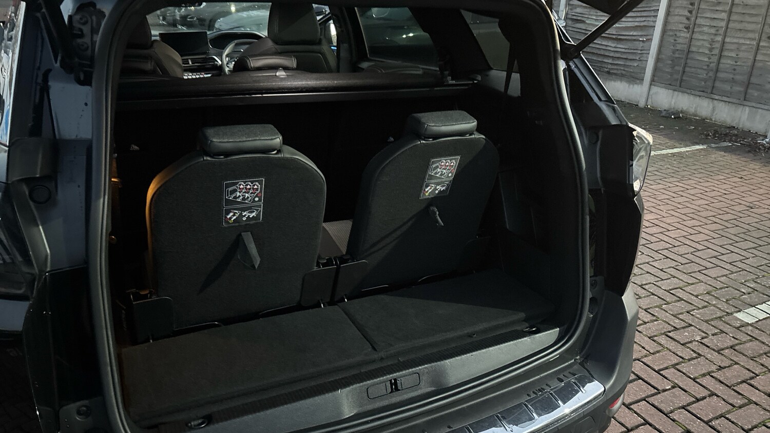 Used Peugeot 5008 2023 for sale - 76687062: Photo 21