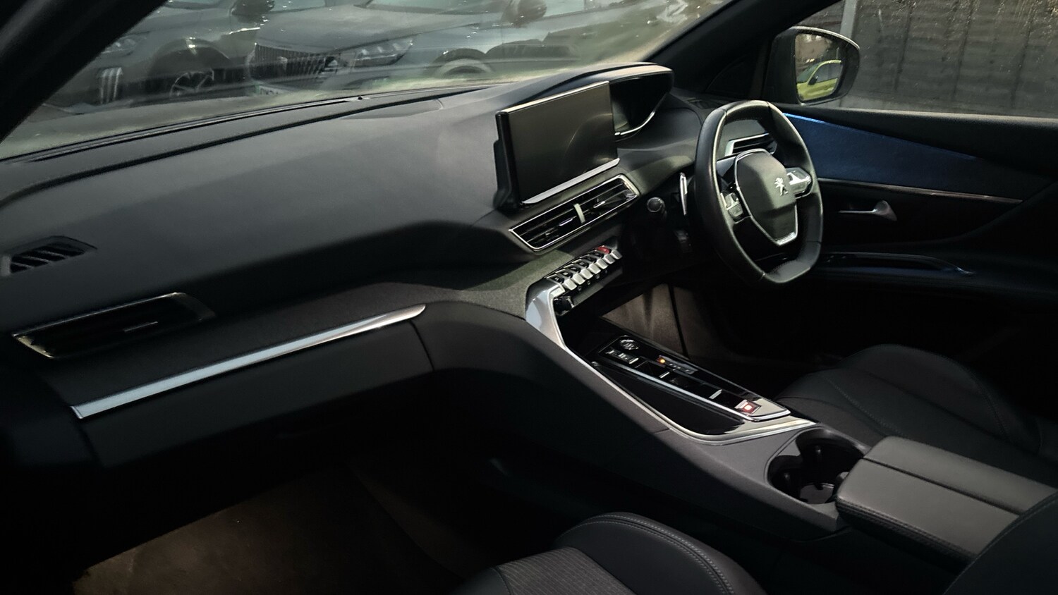 Used Peugeot 5008 2023 for sale - 76687062: Photo 9