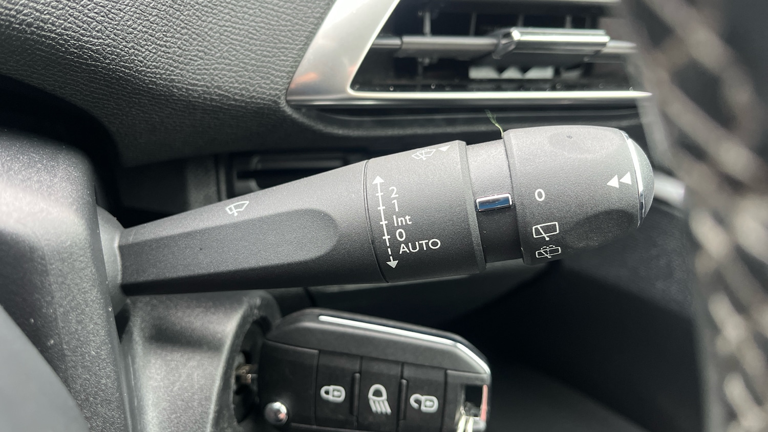 Used Peugeot 3008 2020 for sale - 77137525: Photo 29