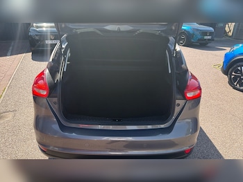 Used Ford Focus 2015 for sale - 79045642: Photo