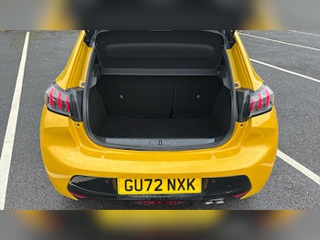 Used Peugeot 208 2022 for sale - 77300270: Photo