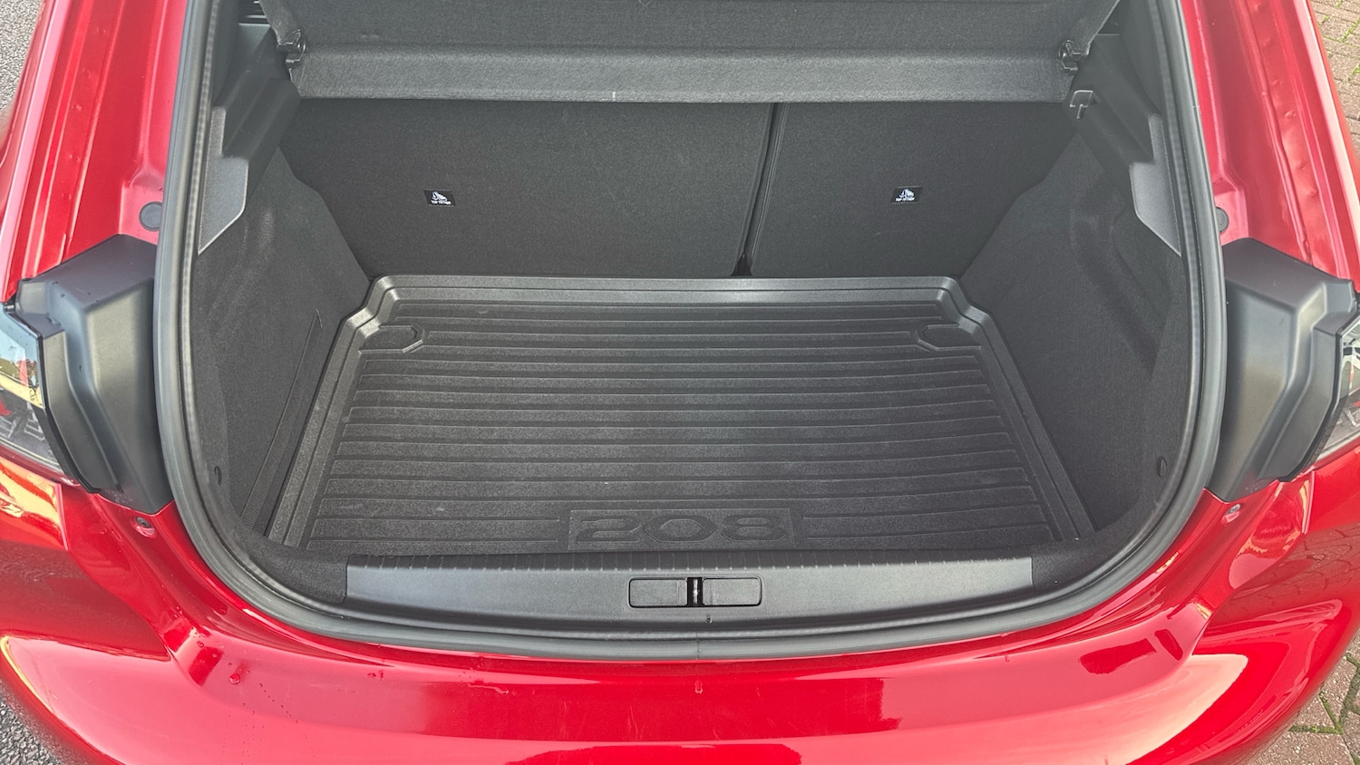 Used Peugeot 208 2023 for sale - 76922369: Photo 4