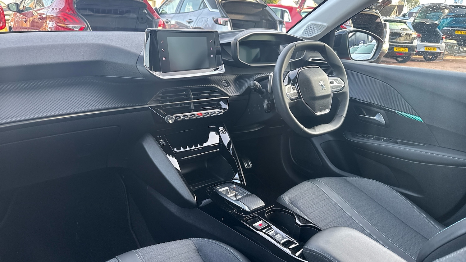 Used Peugeot 208 2023 for sale - 76922369: Photo 9