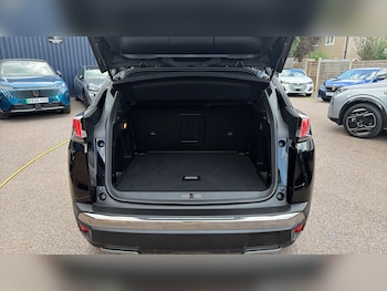 Used Peugeot 3008 2023 for sale - 79545585: Photo