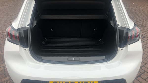 Used Peugeot 208 2020 for sale - 76272359: Photo 4