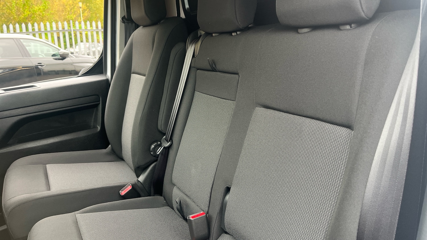 Used Peugeot Expert 2025 for sale - 76206543: Photo 15