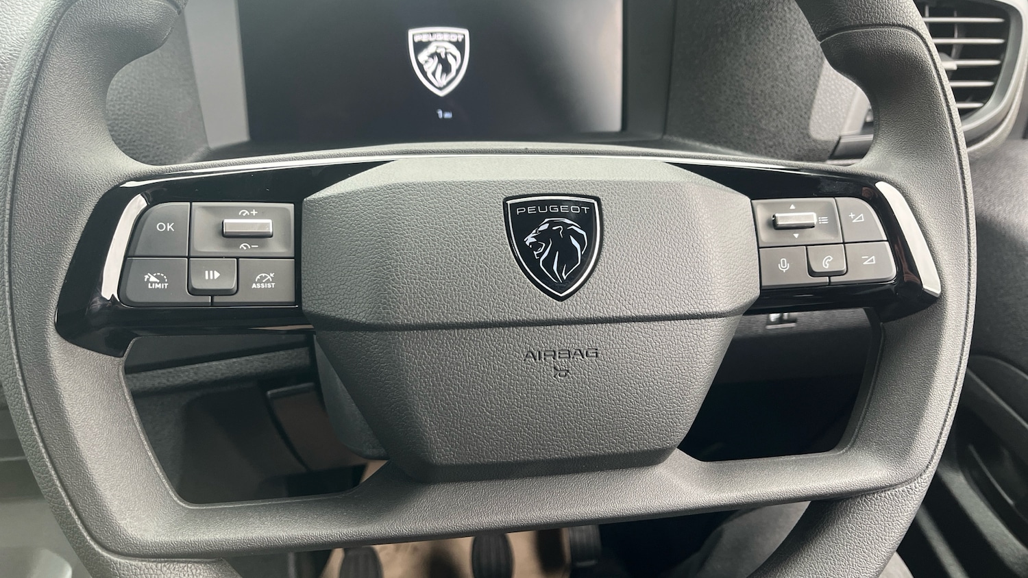 Used Peugeot Expert 2025 for sale - 76206543: Photo 23