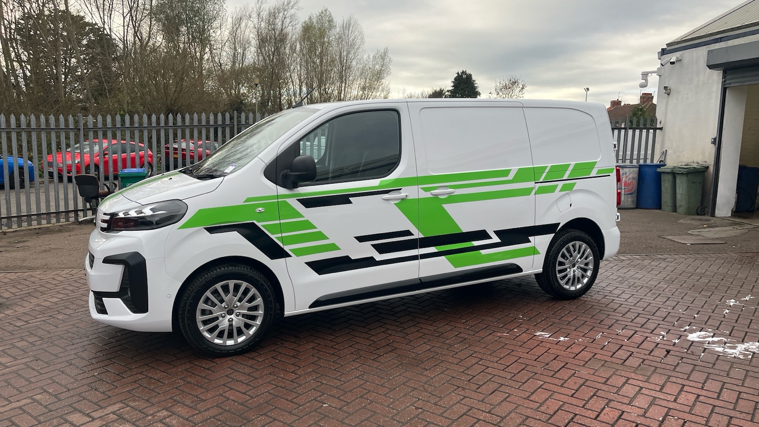 Used Peugeot Expert 2025 for sale - 76206543: Photo 37