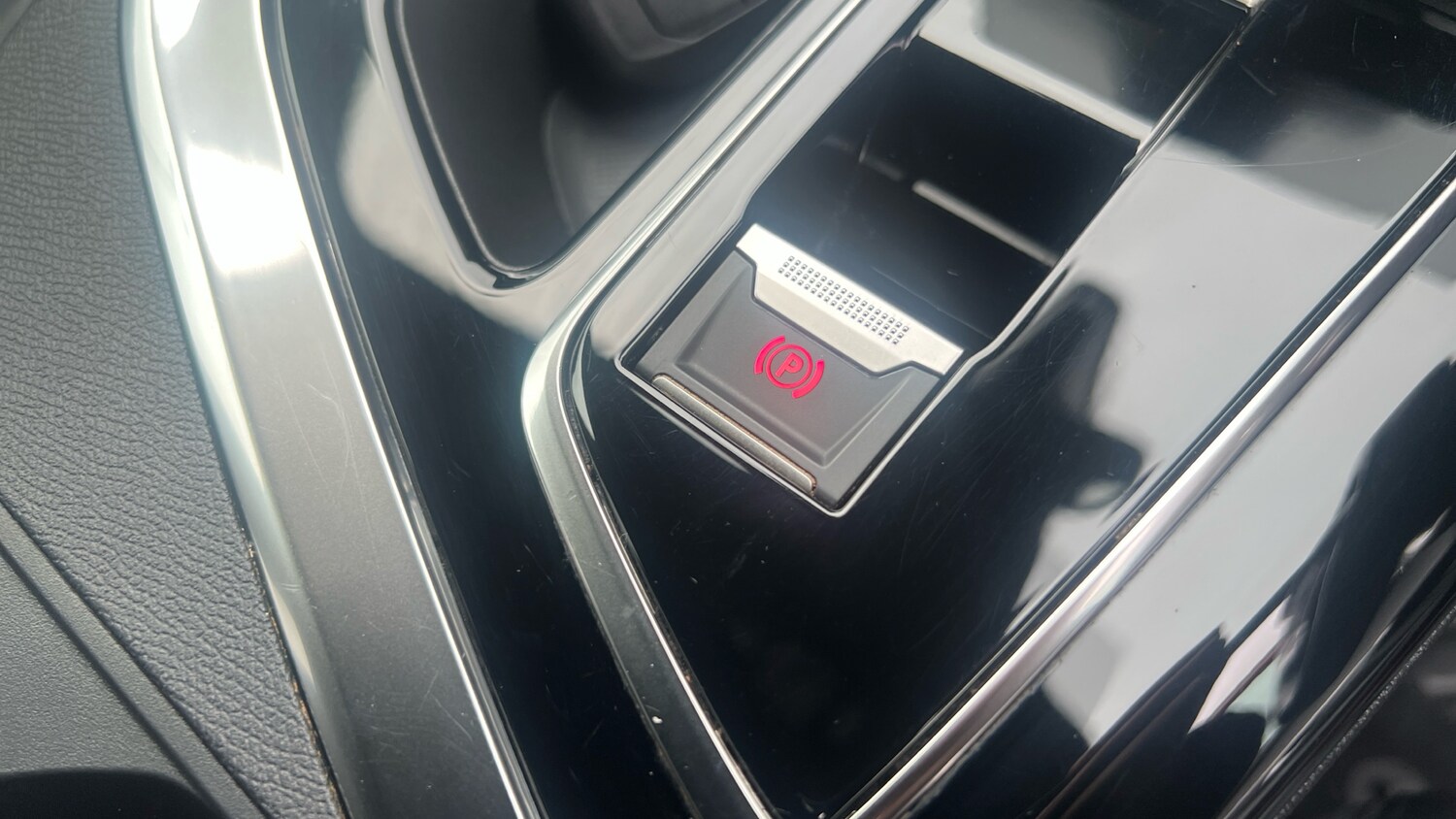 Used Peugeot 3008 2024 for sale - 76302858: Photo 38