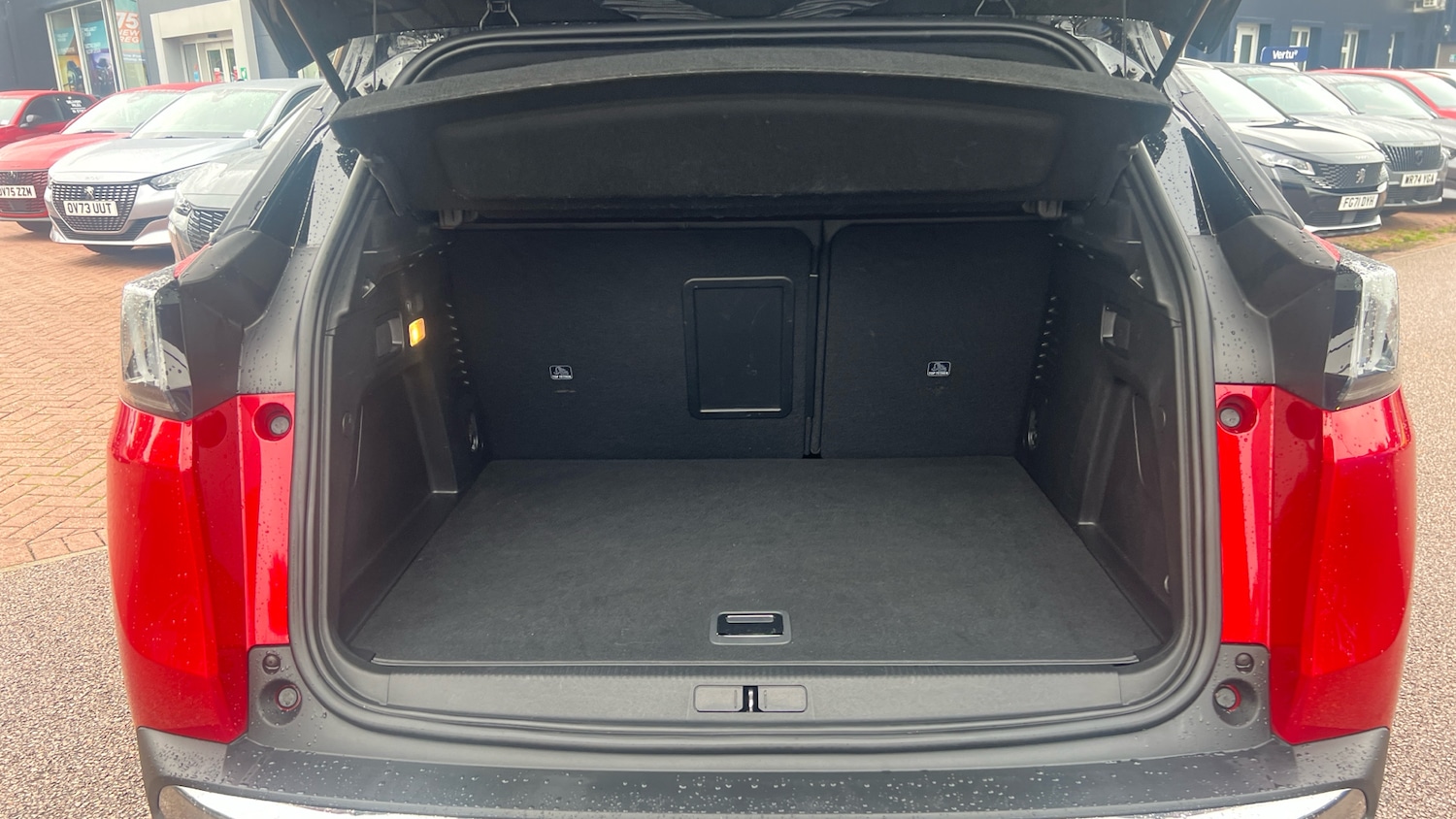 Used Peugeot 3008 2024 for sale - 76302858: Photo 4