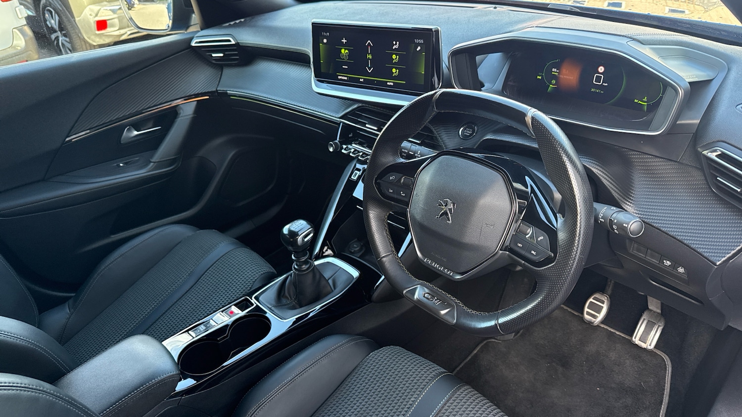 Used Peugeot 2008 2020 for sale - 76100840: Photo 11