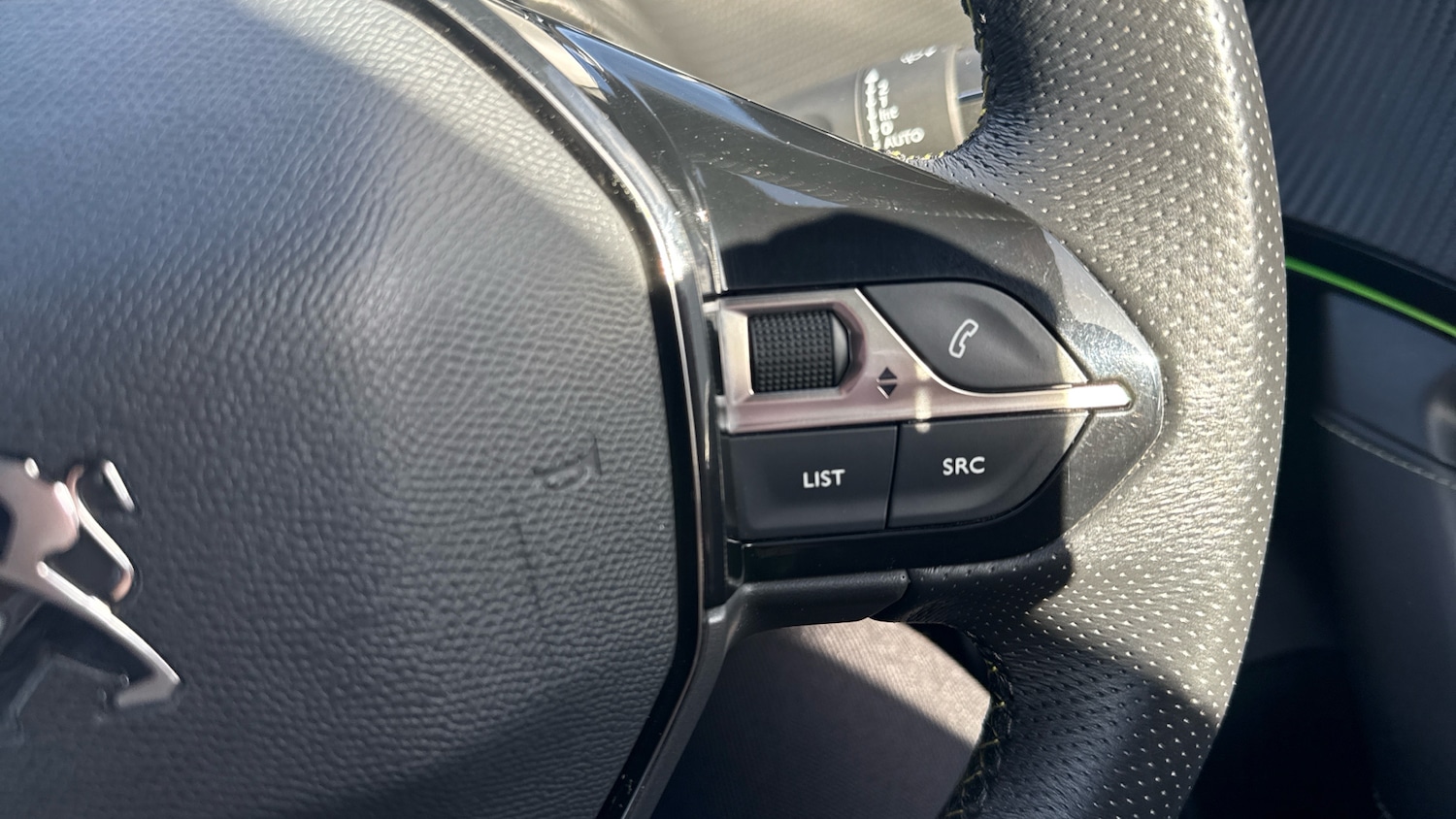 Used Peugeot 2008 2020 for sale - 76100840: Photo 33