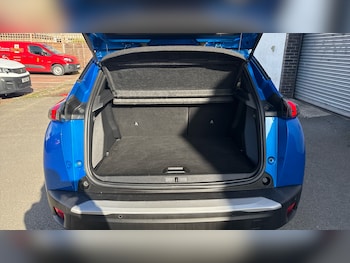 Used Peugeot 2008 2020 for sale - 76100840: Photo 4
