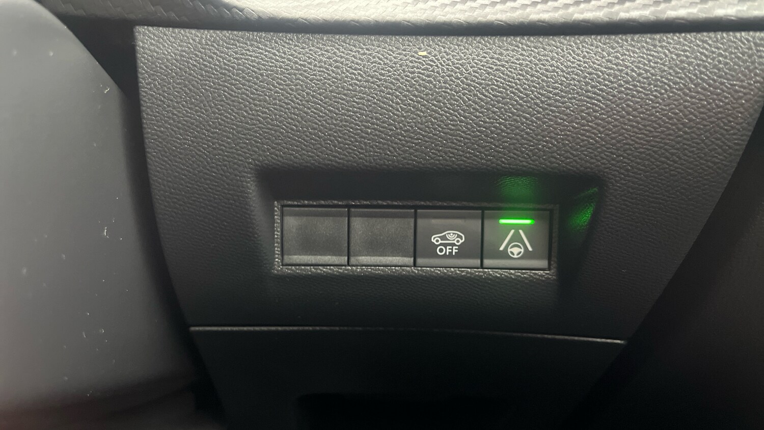 Used Peugeot 2008 2024 for sale - 76057757: Photo 43