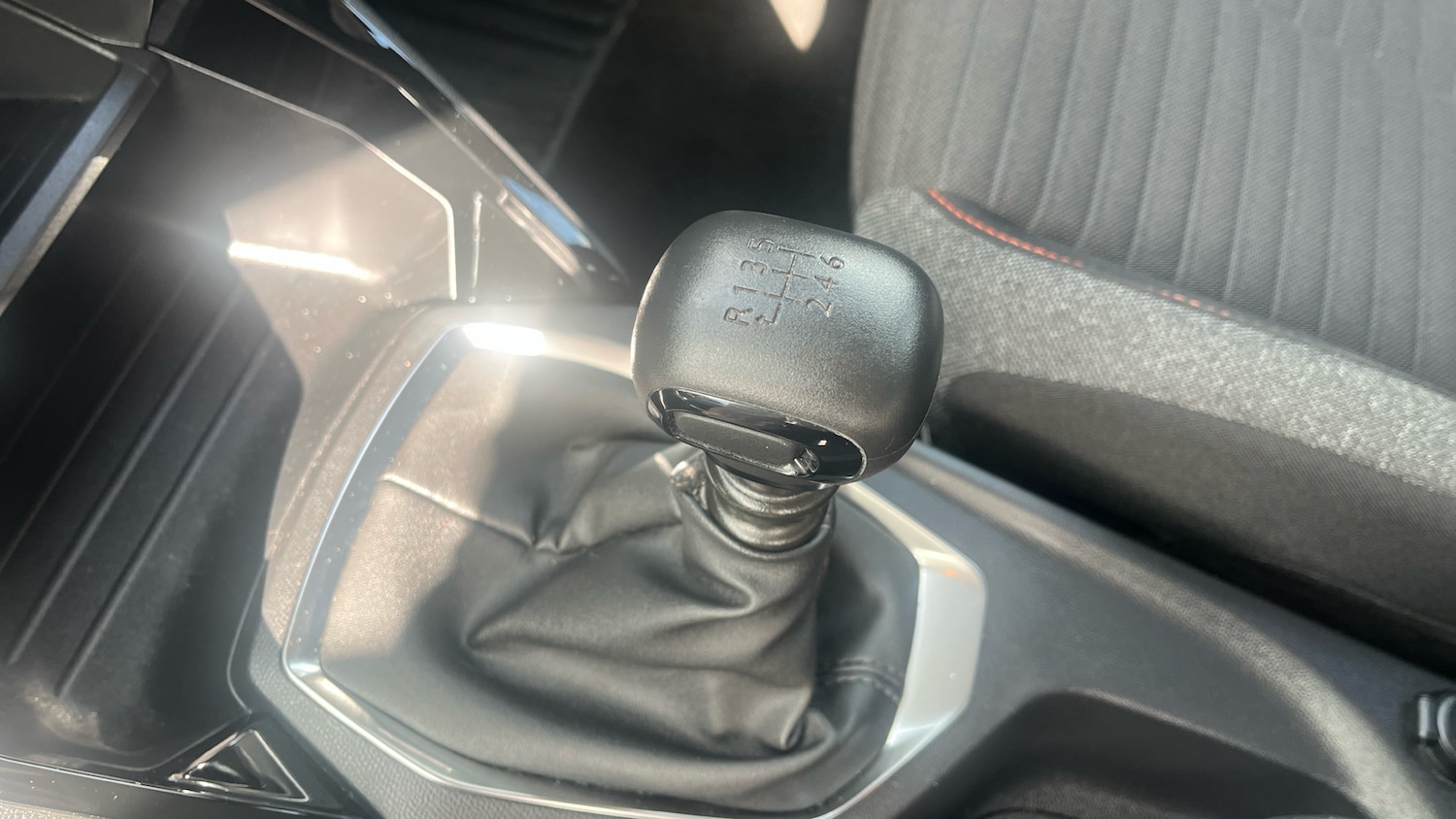 Used Peugeot 2008 2022 for sale - 75894364: Photo 13