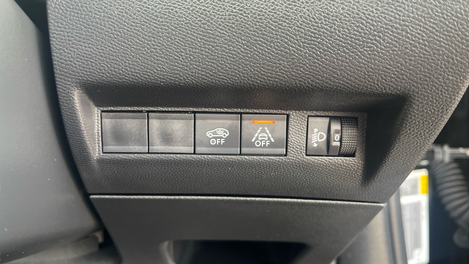 Used Peugeot 2008 2022 for sale - 75894364: Photo 26