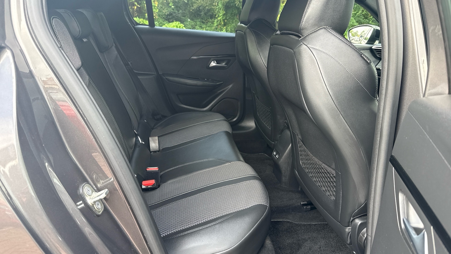 Used Peugeot 208 2022 for sale - 75960178: Photo 16