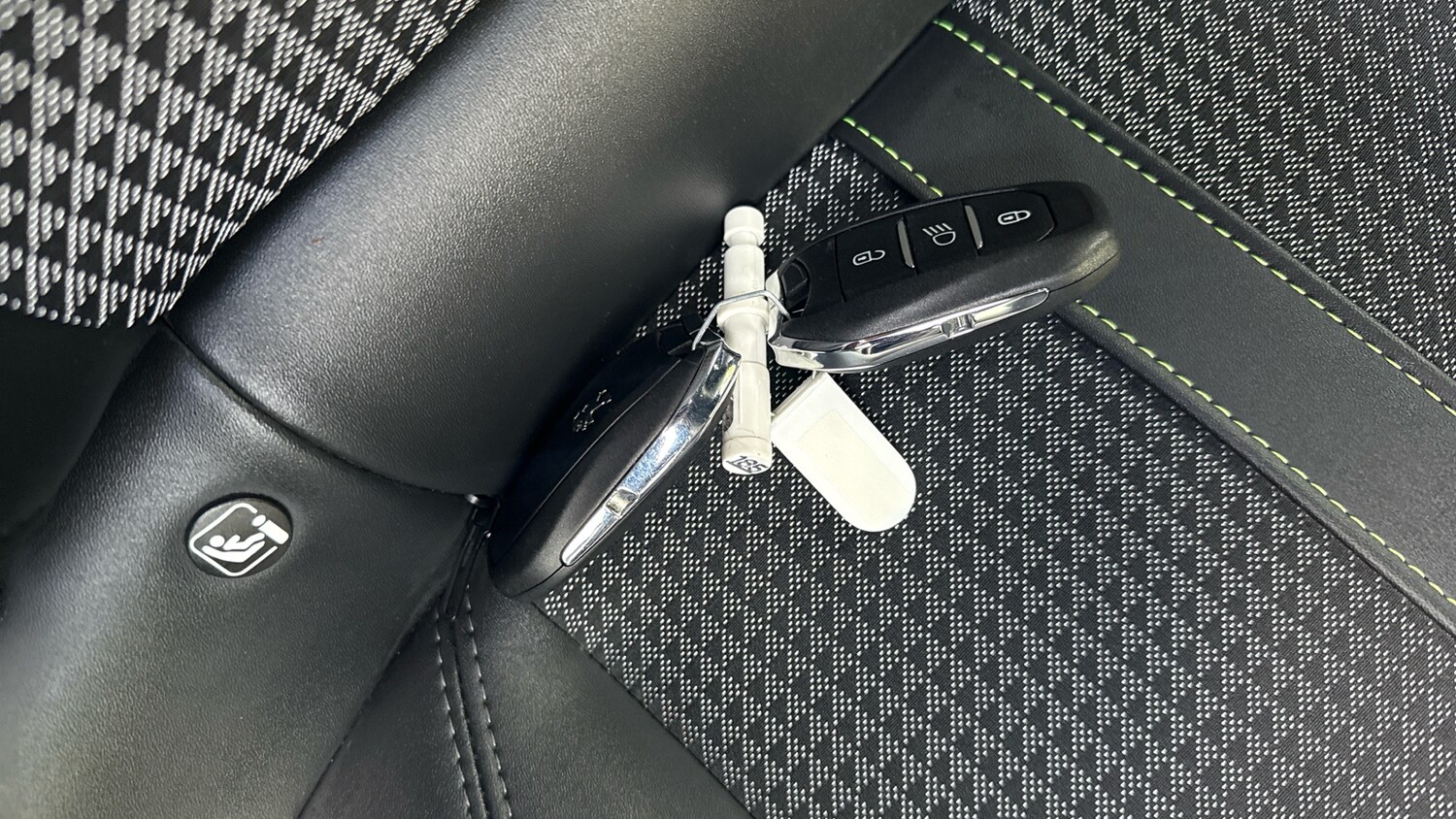 Used Peugeot 208 2022 for sale - 75960178: Photo 20