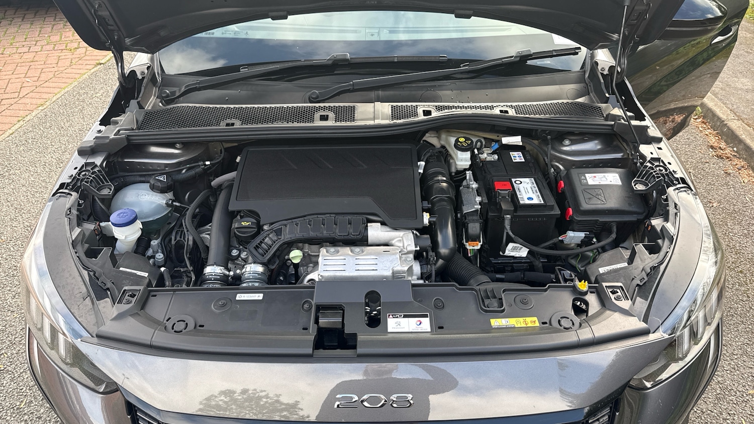 Used Peugeot 208 2022 for sale - 75960178: Photo 8