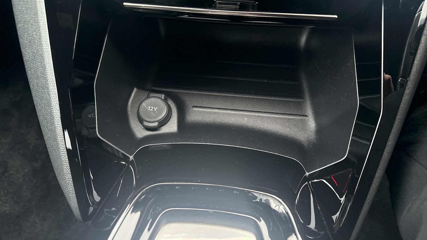 Used Peugeot 2008 2022 for sale - 77449444: Photo 43