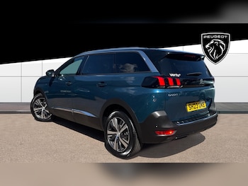 Used Peugeot 5008 2023 for sale - 79419946: Photo