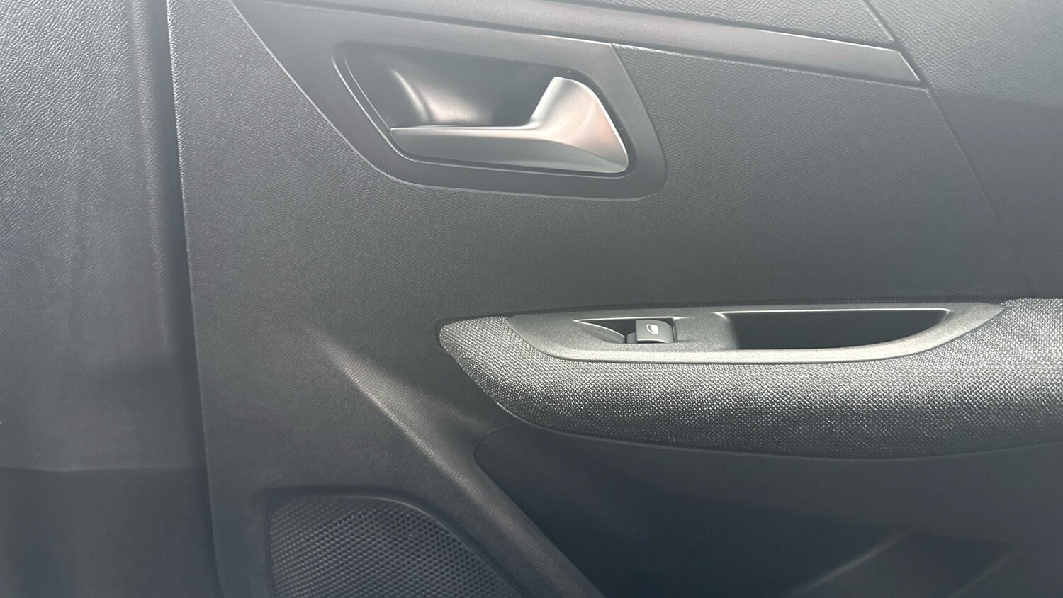 Used Peugeot 208 2025 for sale - 77730736: Photo 25