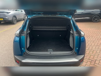 Used Peugeot 2008 2025 for sale - 78628834: Photo