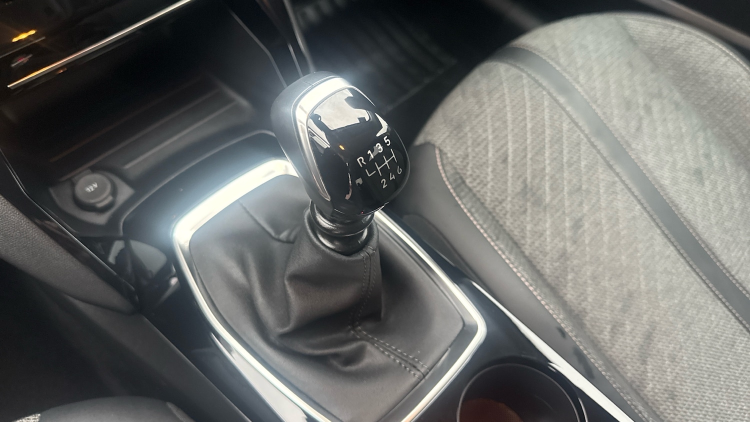 Used Peugeot 208 2024 for sale - 76777922: Photo 13