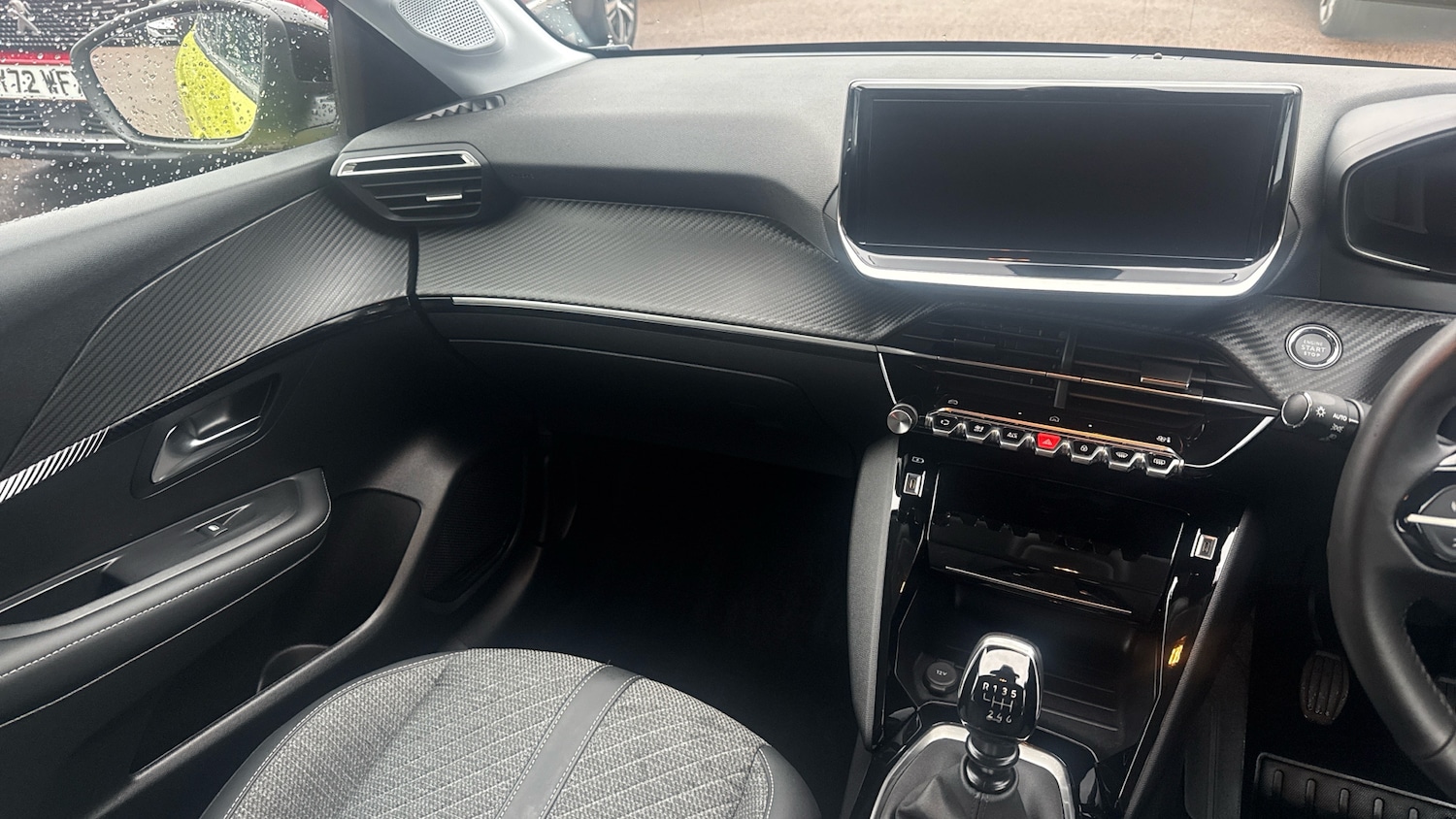 Used Peugeot 208 2024 for sale - 76777922: Photo 14