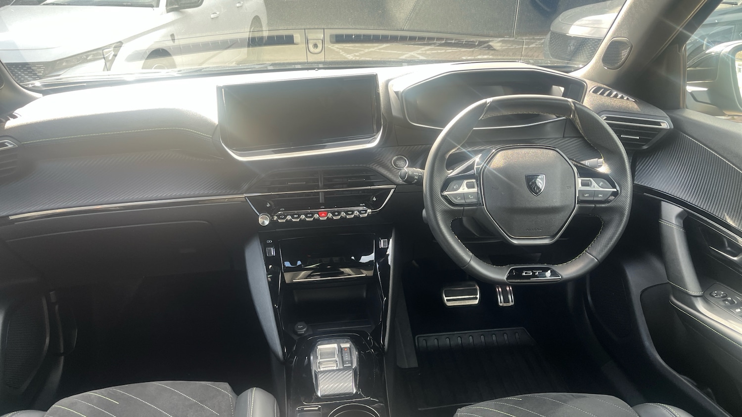 Used Peugeot 2008 2024 for sale - 77834240: Photo 10