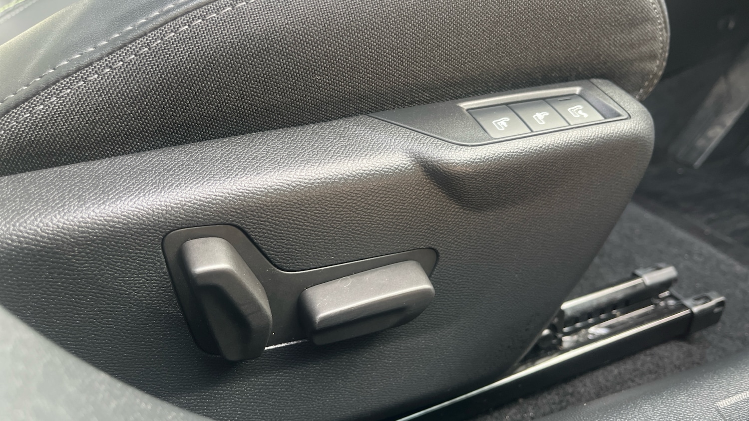 Used Peugeot 2008 2024 for sale - 77834240: Photo 21