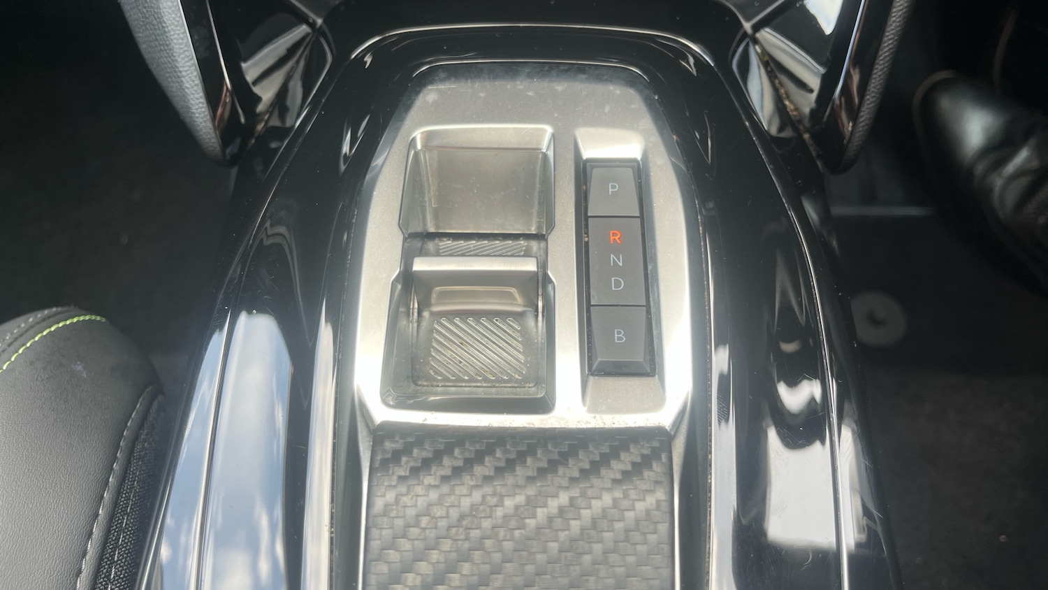 Used Peugeot 2008 2024 for sale - 77834240: Photo 39