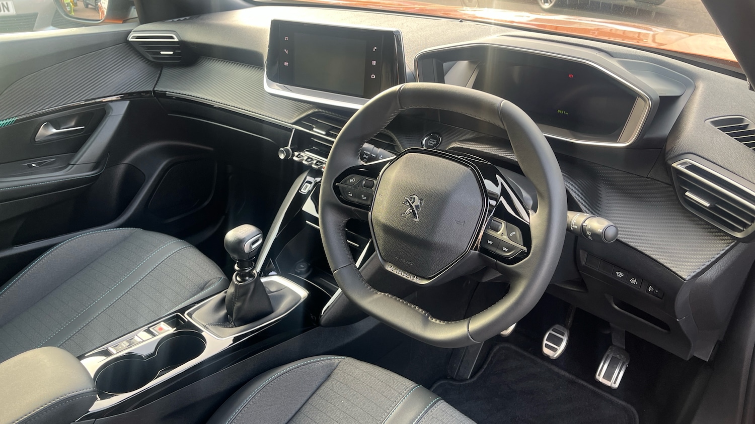 Used Peugeot 2008 2023 for sale - 77616575: Photo 11