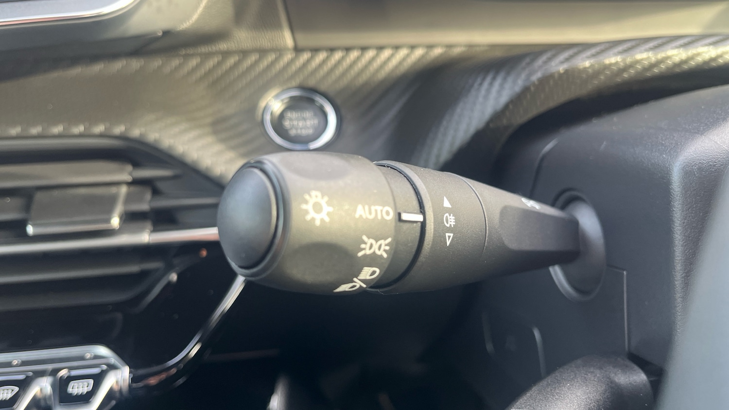 Used Peugeot 2008 2023 for sale - 77616575: Photo 26