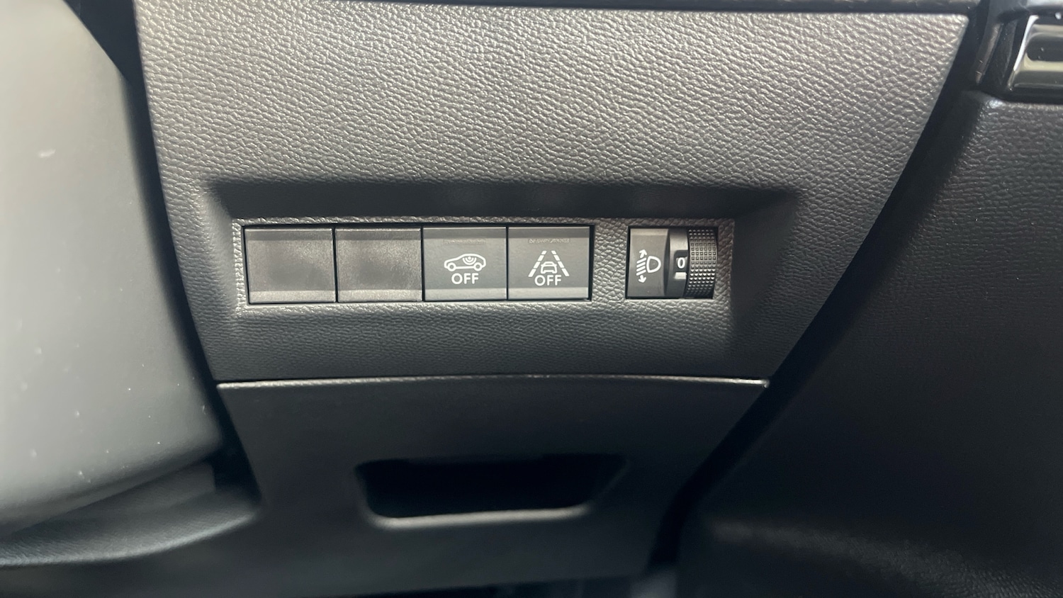 Used Peugeot 2008 2023 for sale - 77616575: Photo 29