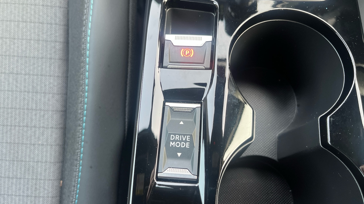 Used Peugeot 2008 2023 for sale - 77616575: Photo 42