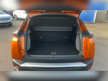 Used Peugeot 2008 2023 for sale - 77616575: Photo