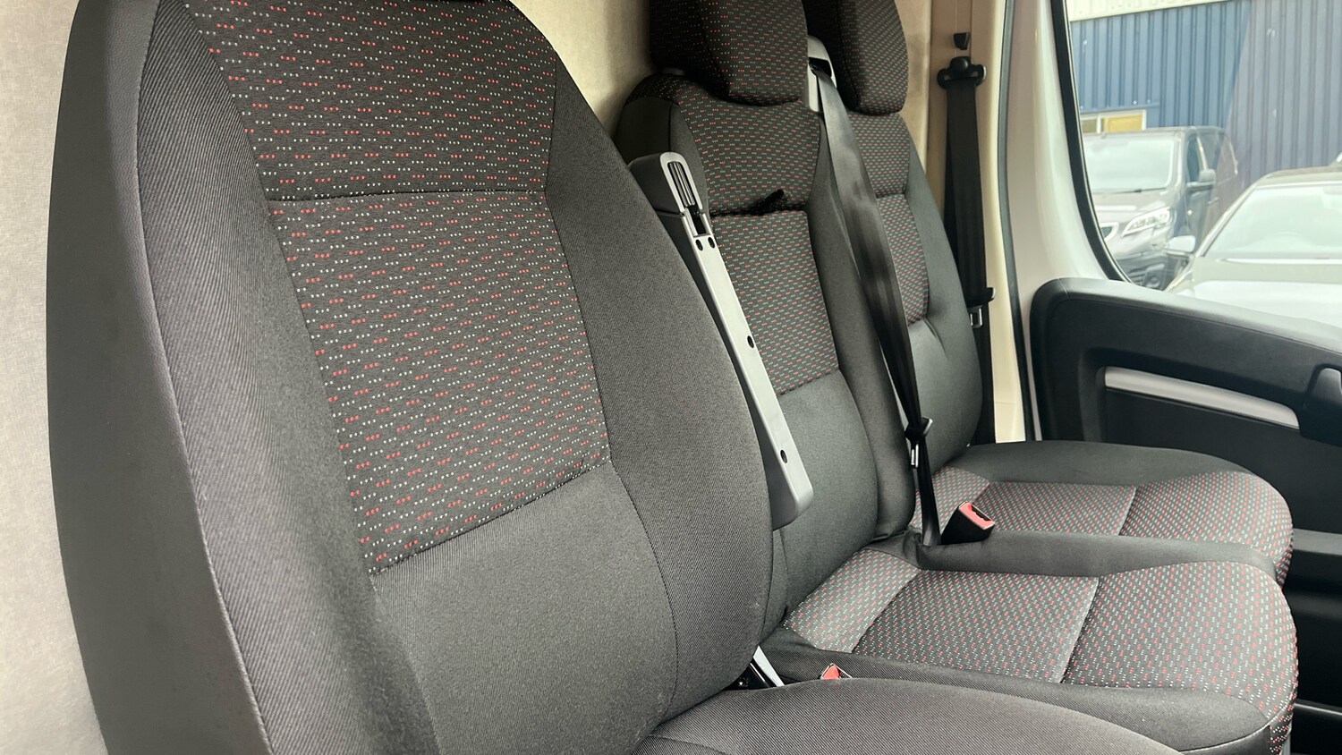 Used Peugeot Boxer 2024 for sale - 76146438: Photo 23
