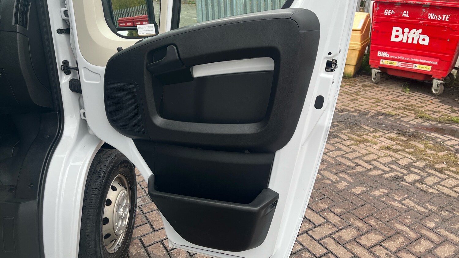 Used Peugeot Boxer 2024 for sale - 76146438: Photo 25