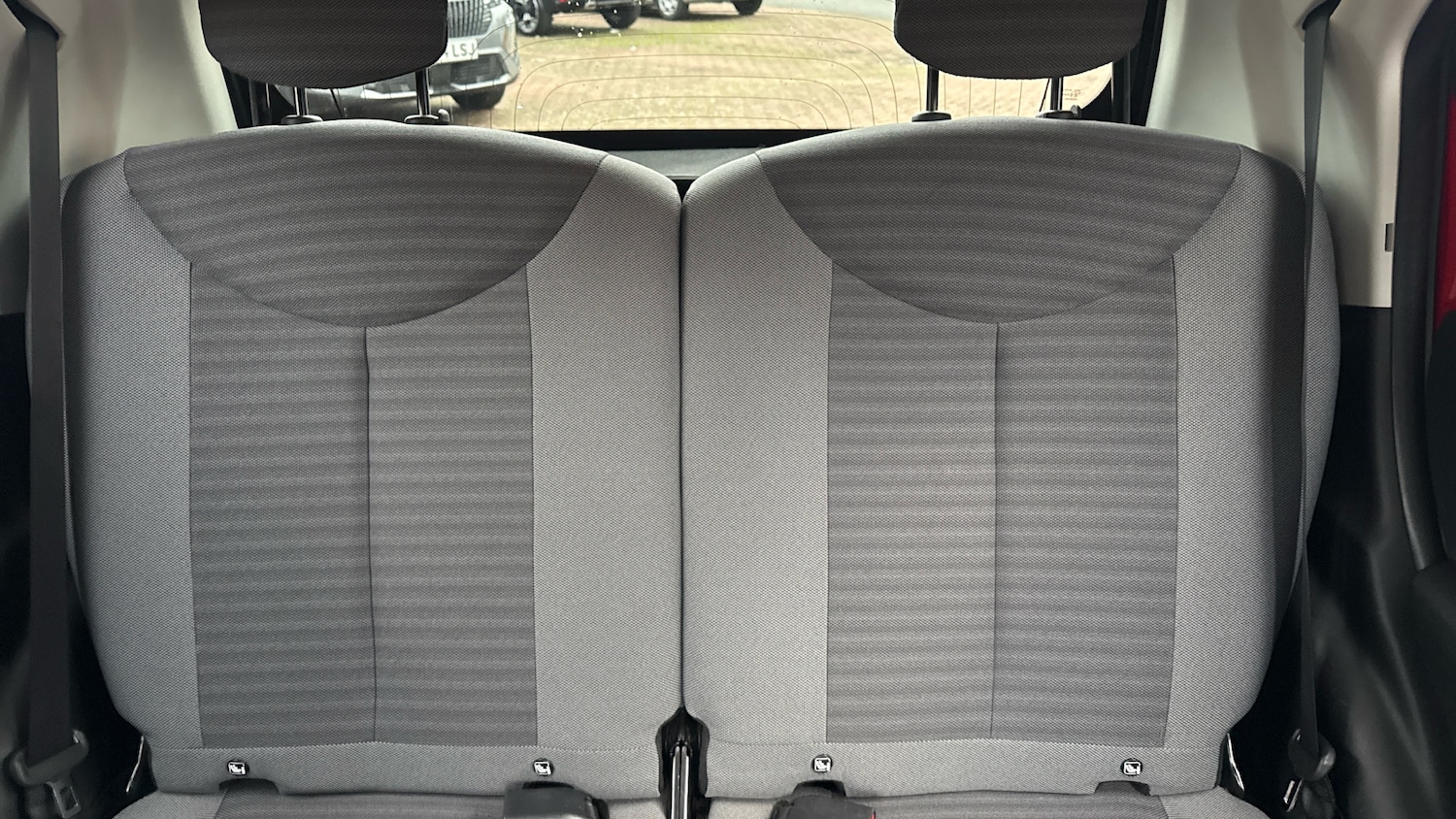 Used Toyota AYGO 2018 for sale - 77631194: Photo 15