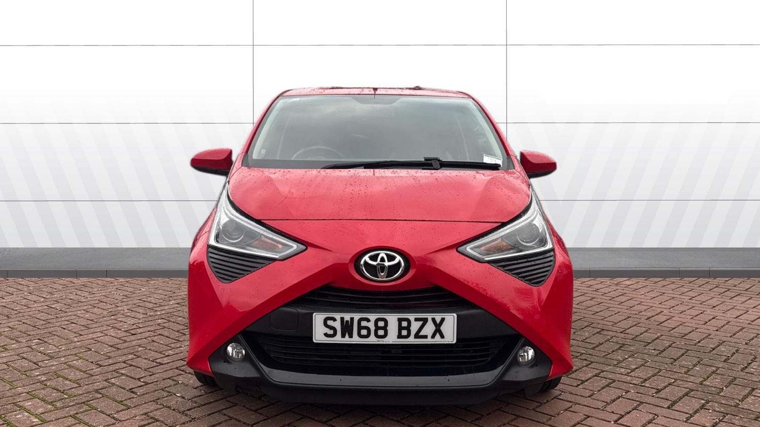 Used Toyota AYGO 2018 for sale - 77631194: Photo 3